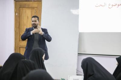 شعبةُ التدريب تُنظّم دورةً بعنوان: (منهج البحث في التاريخ الإسلاميّ)