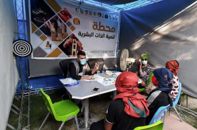 محطّةُ فتية الكفيل الثقافيّة لطلبة الجامعات والمدارس بعامها الأوّل تشهد إقبالاً وتفاعلاً كبيرين من قِبل زائري الأربعين