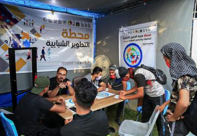 محطّةُ فتية الكفيل الثقافيّة لطلبة الجامعات والمدارس بعامها الأوّل تشهد إقبالاً وتفاعلاً كبيرين من قِبل زائري الأربعين