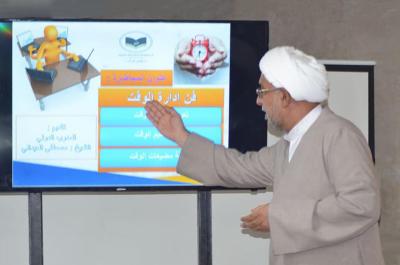 مركزُ القمر الثقافيّ يختتم مُلتقاه التثقيفيّ بـ (48) مشاركاً