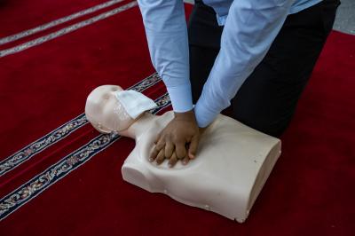 ورشةٌ تدريبيّة للإخلاء والإسعاف الطبّي