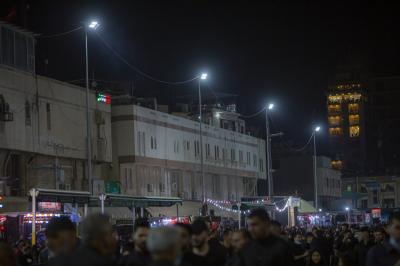 تحديث إنارة شارع بوّابة القبلة لمرقد أبي الفضل العبّاس (عليه السلام) بمنظومة إنارة حديثة