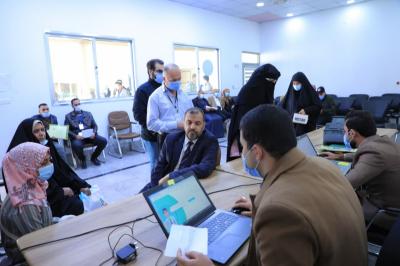 افتتاحُ مركزٍ لمساعدة وإرشاد الطلبة الراغبين بالتقديم إلى جامعة العميد