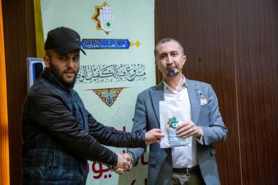 مجموعةٌ من الطلبةِ المتفوّقِين في ضيافة العتبة العبّاسية المقدّسة