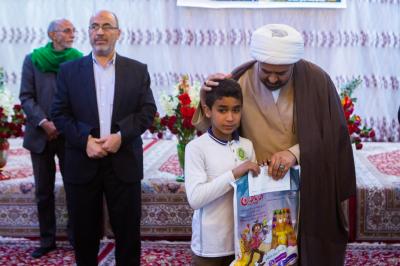 العتبةُ العبّاسية المقدّسة تحتفي بـ150 يتيماً وتكرّمهم تيمّناً بذكرى ولادة أبيهم