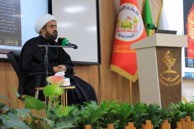 إحياءً لذكرى شهادة الإمام الكاظم (عليه السلام): جامعةُ العميد تنظّمُ فعّاليةً عزائيّة