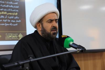 إحياءً لذكرى شهادة الإمام الكاظم (عليه السلام): جامعةُ العميد تنظّمُ فعّاليةً عزائيّة