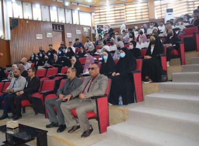 عميد كلية الصيدلة في جامعة البصرة : الندوات التي اقامتها العتبة العباسية المقدسة في الجامعة عالجت قضايا مهمة