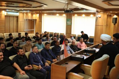 تثقيفيّ توعويّ.. أكثرُ من 40 أكاديميّاً وتربويّاً وطالباً جامعيّاً في ضيافة مُلتقى القمر الثقافيّ