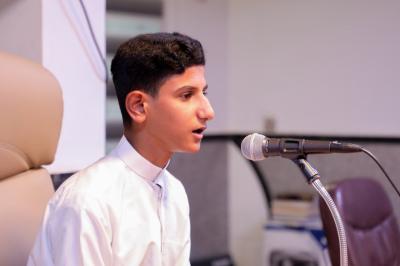 معهد القرآن الكريم في النجف يُكرم عدداً من الطلبة المتفوقين