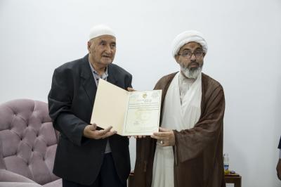 قسم الإعلام يكرم عدداً من الكتاب الرواد في مجلة صدى الروضتين