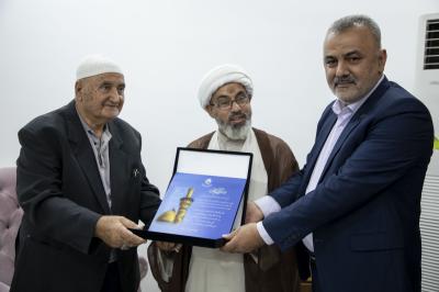 قسم الإعلام يكرم عدداً من الكتاب الرواد في مجلة صدى الروضتين