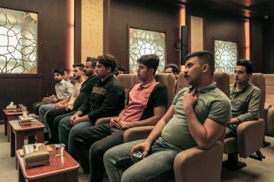 لعدد من طلبة ذي قار.. قسم العلاقات العامة يختتم برنامج الملتقى الثقافي الأسبوعي 