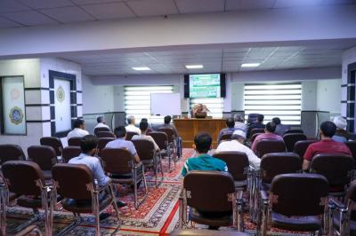 المجمع العلمي للقرآن الكريم يقيم دورةً جديدة في الوقف والابتداء