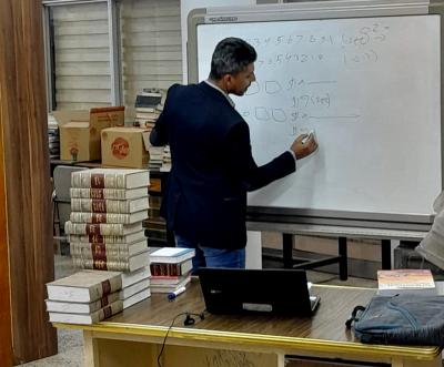 الشؤون الفكرية ينظّم دورة حول أسس الفهرسة الحديثة لملاكات كلية المنصور