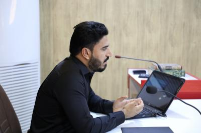 المحاضر