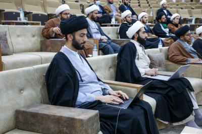 الدورة التطويرية الثالثة لإعداد المبلّغين والخطباء من طلبة الحوزة العلمية 