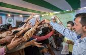 ضمن مشاركتها بمهرجان أمير المؤمنين: معروضات العتبة العلوية المقدسة محطّ أنظار مرتاديها.. 