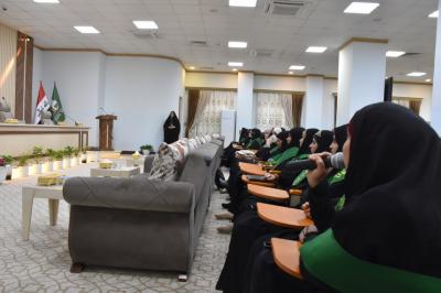 جانب من المحاضرات المقدمة 