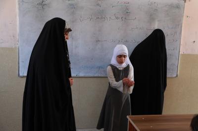 صور من طالبات المدارس على كيفية الوضوء بشكل صحيح 