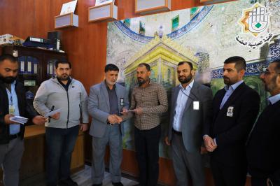 صور من تكريم مجموعة من ملاكات قسم المشاريع الهندسية من قبل مدير مكتب المتولي الشرعي للعتبة العباسية الدكتور افضل الشامي 