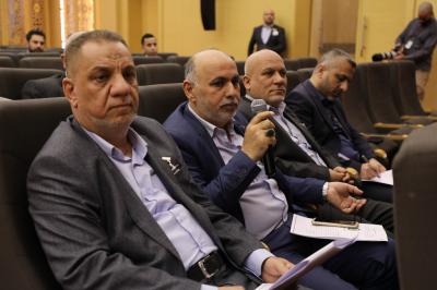 اثناء النقاش خلال الاجتماع مع رؤساء الأقسام حول آلية دراسة الاكاديمية