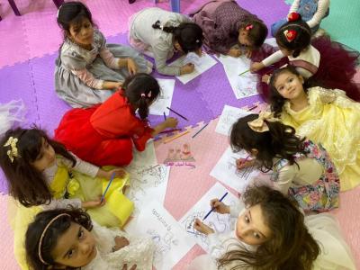 طالبات روضة أحباب الكفيل القرآنية 