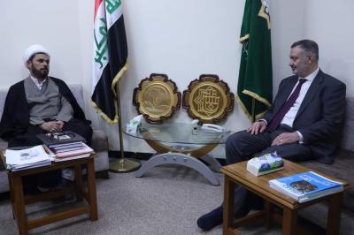 مدير مركز الدراسات الافريقية  وعميد كلية سنترال بيدفوردشاير البريطانية 