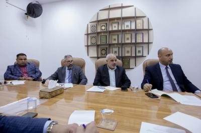المشروع يتضمّن إقامة دوراتٍ وندوات ومعارض ومحافل ومسابقات، ونشرات قرآنية 