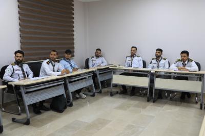 الدورة دارت حول كيفية اعداد الحقائب التدريبية بمهارة عالية