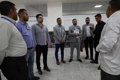 قسم العلاقات يضع اللمسات الاخيرة قبيل انطلاق حفل تخرج طلبة الجامعات 