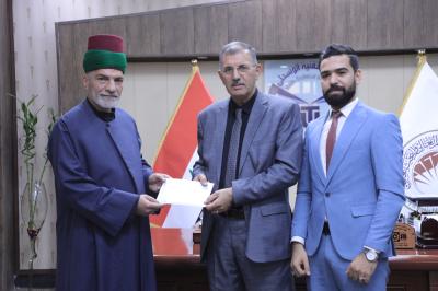 في بغداد.. قسم العلاقات يُنهي توزيع دعوات الحضور لحفل تخرّج طلبة الجامعات والمعاهد العراقيّة