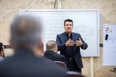 لملاكاته.. قسمُ التطوير ينظّم دورةً تدريبية حول فنّ التحرير الصحفيّ