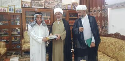 وفدُ قسم المعارف يزور مكتبة الشيخ فريق آل فرعون في النجف الأشرف
