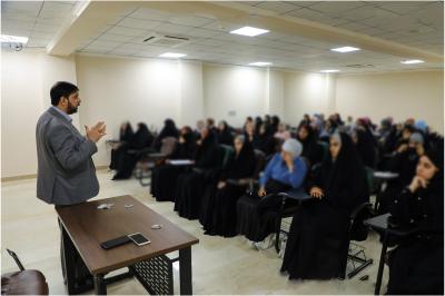 بالتعاون مع المجمع العلمي.. جامعة العميد تقيم محاضرة حول أمن الأسرة والمجتمع