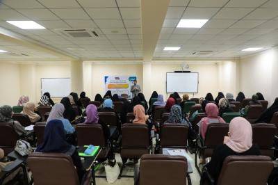 بالتعاون مع المجمع العلمي.. جامعة العميد تقيم محاضرة حول أمن الأسرة والمجتمع