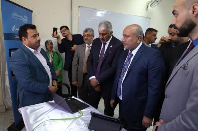 زيارة محافظ كربلاء ورئيس جامعة كربلاء الى معرض جامعة الكفيل