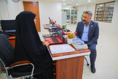 قسم المعارف يزوّد مكتبات النجف الأشرف بإصداراته الجديدة