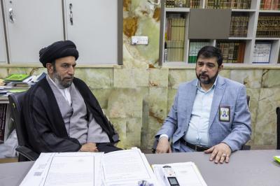 اللجنة المشرِفة على مسابقة جائزة الثقلين تختتم تحضيراتها للإعلان عن الفائز الأوّل