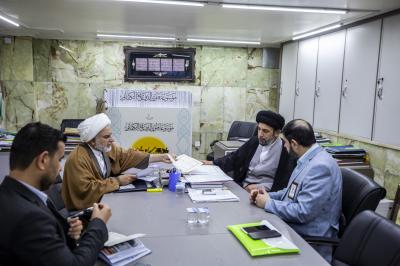 اللجنة المشرِفة على مسابقة جائزة الثقلين تختتم تحضيراتها للإعلان عن الفائز الأوّل