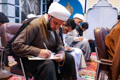 المجمع العلمي يختتم دورته التطويرية الثالثة لإعداد الأساتذة
