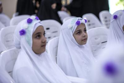  أولياء أمور الطالبات المكلفات يشيدون بجهود معهد القرآن الكريم النسوي