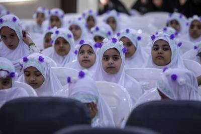  أولياء أمور الطالبات المكلفات يشيدون بجهود معهد القرآن الكريم النسوي