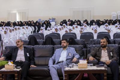  أولياء أمور الطالبات المكلفات يشيدون بجهود معهد القرآن الكريم النسوي