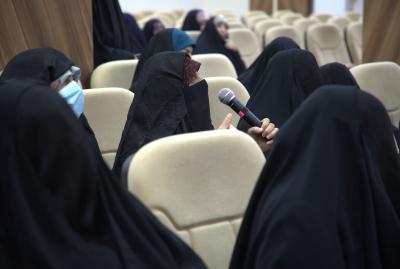 شعبة التوجيه الديني تنظم برنامجًا تطويريًا بعنوان (مفتاح البصيرة) للملاكات النسوية
