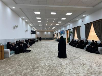 مركز الثقافة الأسرية ينظم برنامجه التوعوي (واحة الثقافة)