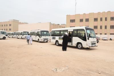 المجمع العلمي يقدم خدمات متنوعة لطلبة الدورات الصيفية