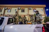 فرقة العباس(عليه السلام) القتالية تنفّذ واجبات استطلاعية على الحدود الغربية لمحافظة كربلاء المقدسة، والعتبة العباسية المقدسة تقدّم الدعم اللوجستي للقطعات العسكرية المنتشرة هناك.. (تقرير مصور)