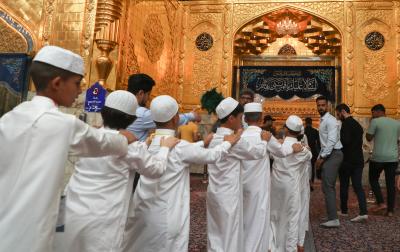 لطلبة الدورات الصيفية.. المجمع العلمي ينظم زيارة لمرقد أبي الفضل العباس (عليه السلام)