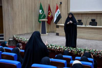 مجموعة العميد التعليمية (للبنات) تعقد اجتماعاً مع الملاكات المنفذة لبرنامج (محطات صيفية)